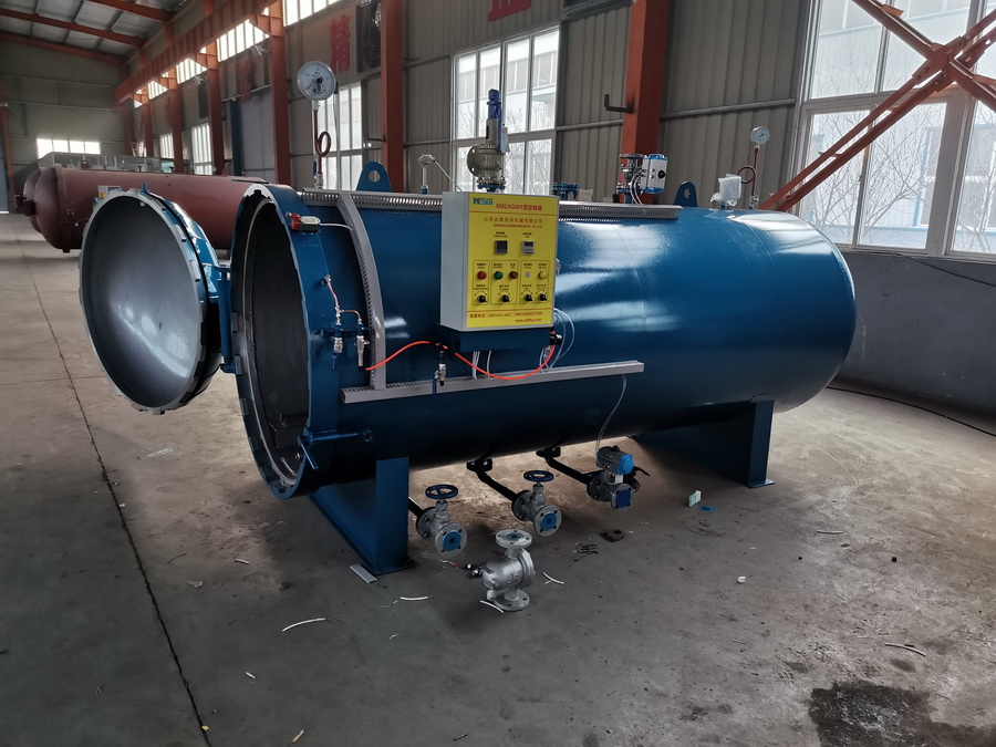 眾泰同澤機(jī)械2020年1月德州客戶(hù) 1500-3000MM膠管蒸汽硫化罐發(fā)貨